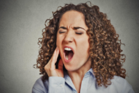 Top 6 Signs You Might Need an Emergency Tooth Extraction